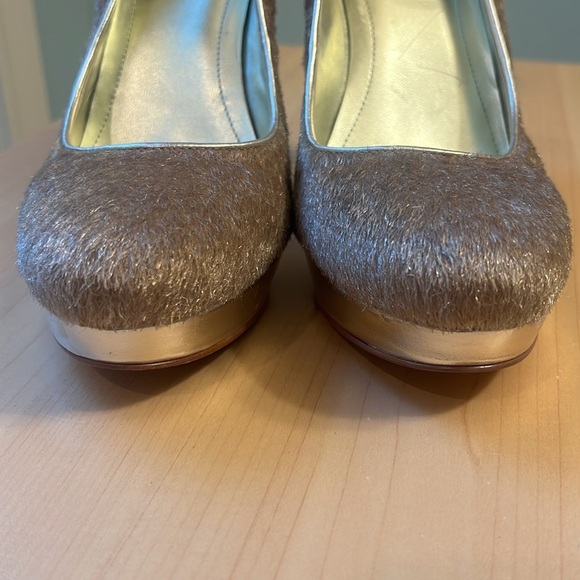 Calvin Klein Kendall round toe pump 10 - Picture 2 of 9